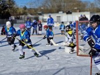 Strahlende Gesichter beim Freundschaftsspiel in Wiesbaden